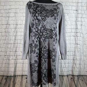 EUC - Tunic style pullover with bateau neck